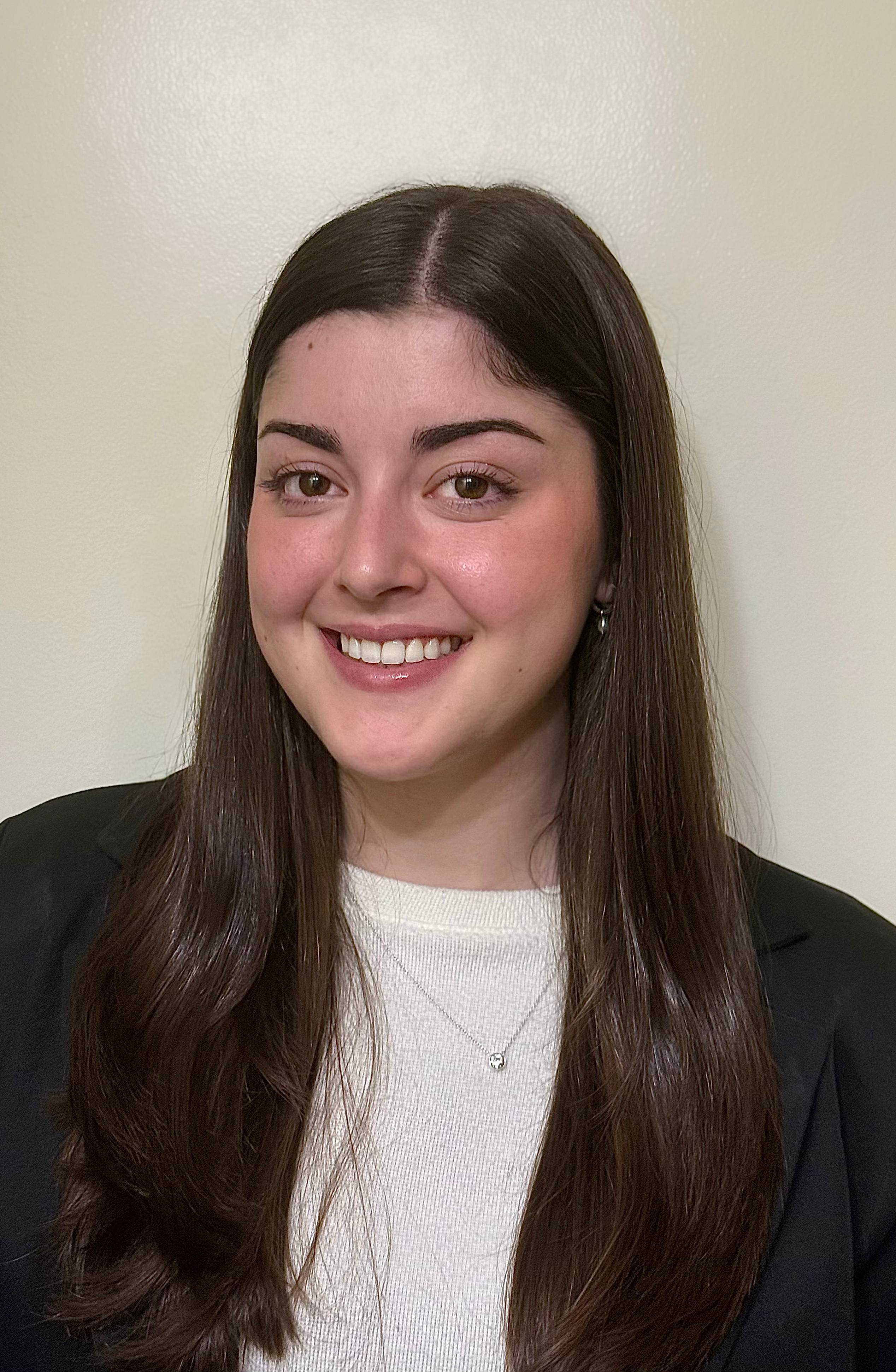 Photo of Lindsey Norton, BS